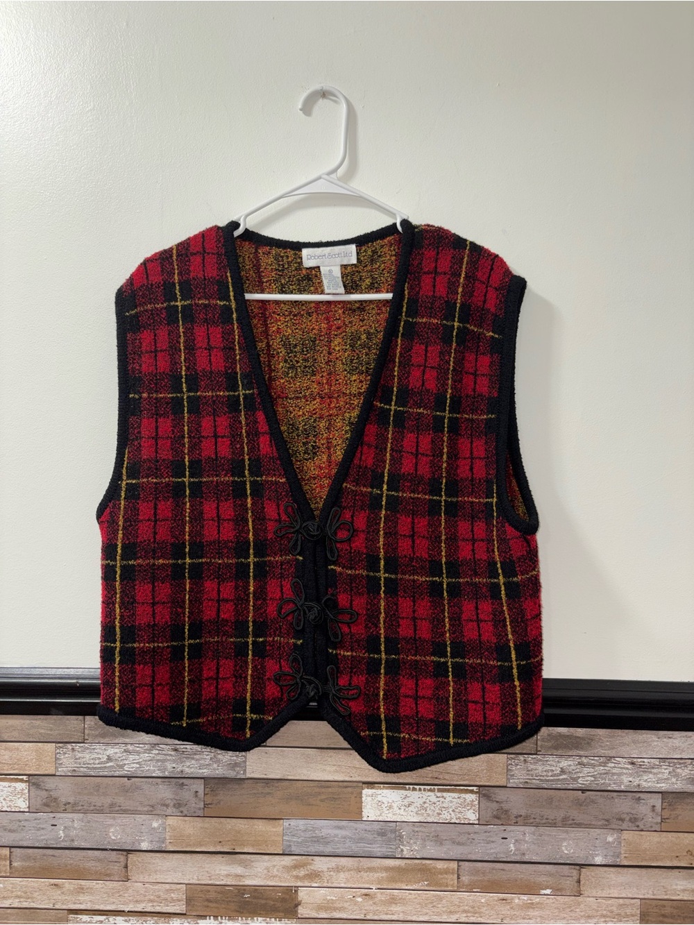 Vintage Robert Scott Ltd Multicolor Wool Blend Vest - Red & Yellow Size XL